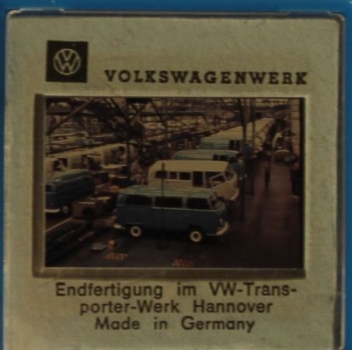 Volkswagen-Factory T2 Bus-Production 1967 seven original Factoryslides in box (1839)